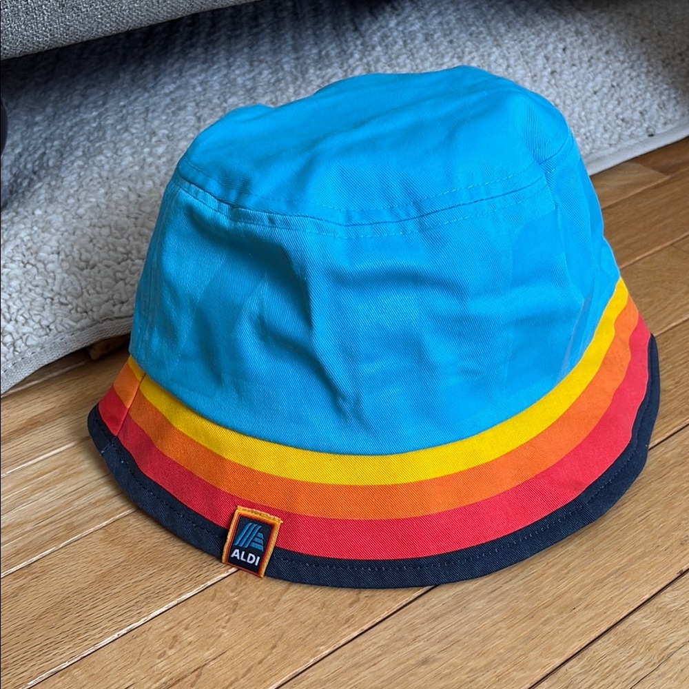 NWOT ALDI Bucket Hat